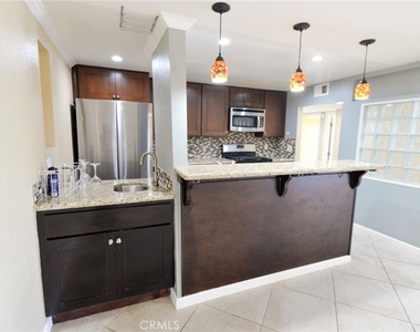 2501 S. El Camino Real - Photo Thumbnail 4
