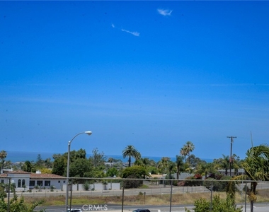 2501 S. El Camino Real - Photo Thumbnail 22