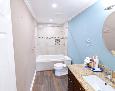 2501 S. El Camino Real - Photo Thumbnail 14