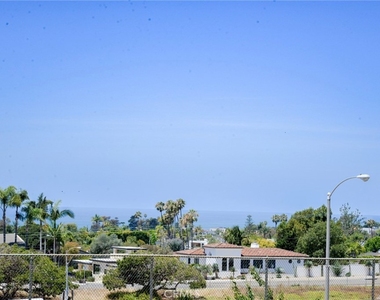 2501 S. El Camino Real - Photo Thumbnail 23