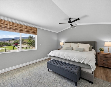 2897 Cape Drive - Photo Thumbnail 11