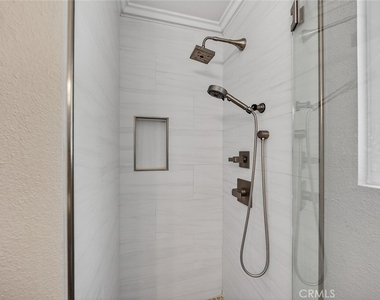 2897 Cape Drive - Photo Thumbnail 22