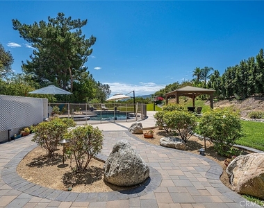 2897 Cape Drive - Photo Thumbnail 25