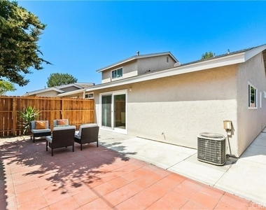713 N Morgan Street N - Photo Thumbnail 14