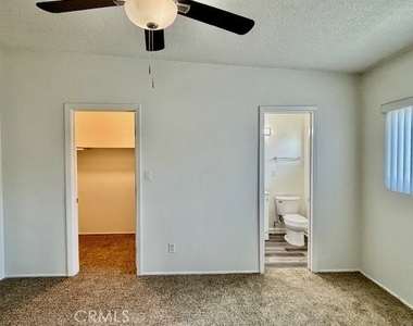 1826 W Sallie - Photo Thumbnail 9