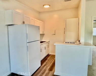 1826 W Sallie - Photo Thumbnail 22