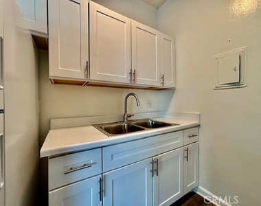 1826 W Sallie - Photo Thumbnail 32