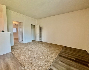 1820 W Sallie - Photo Thumbnail 13