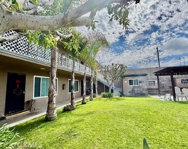 1820 W Sallie - Photo Thumbnail 21