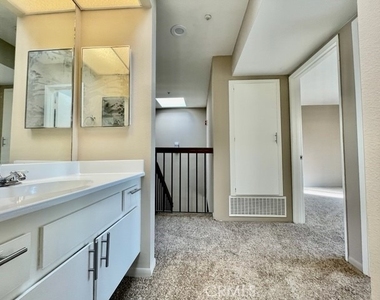 17181 Elm Street - Photo Thumbnail 19