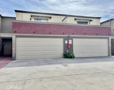 17181 Elm Street - Photo Thumbnail 2