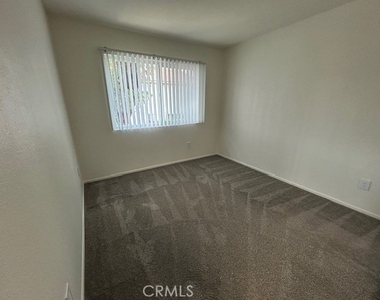 74533 Sagebrush Drive - Photo Thumbnail 11