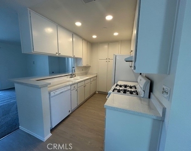74533 Sagebrush Drive - Photo Thumbnail 7