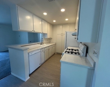 74533 Sagebrush Drive - Photo Thumbnail 7