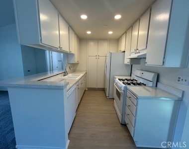 74533 Sagebrush Drive - Photo Thumbnail 6