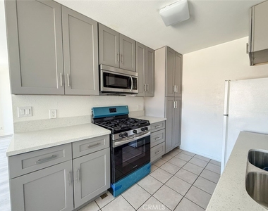 5839 Bagley - Photo Thumbnail 4