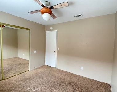 560 Boston Street - Photo Thumbnail 13