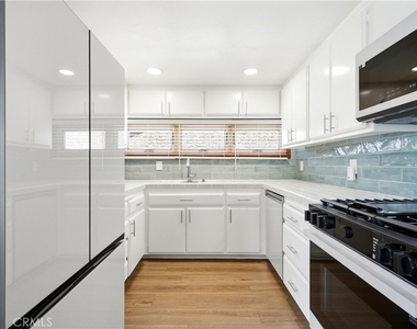 2744 E 20th Street - Photo Thumbnail 25