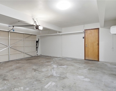 2744 E 20th Street - Photo Thumbnail 15