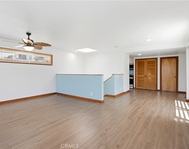 2744 E 20th Street - Photo Thumbnail 21