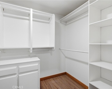 2744 E 20th Street - Photo Thumbnail 32