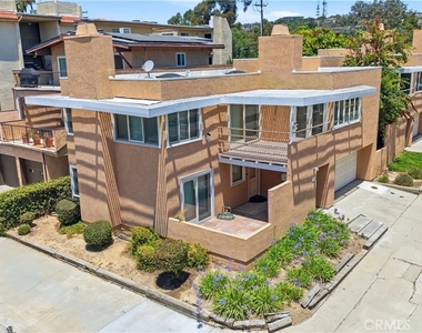 2744 E 20th Street - Photo Thumbnail 37