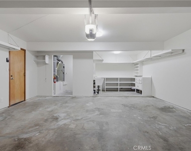 2744 E 20th Street - Photo Thumbnail 12