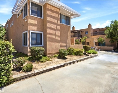 2744 E 20th Street - Photo Thumbnail 1