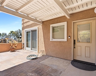 2744 E 20th Street - Photo Thumbnail 4