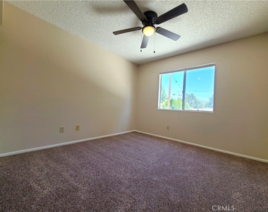 11768 Avalon - Photo Thumbnail 17