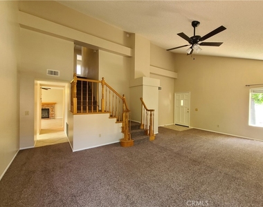11768 Avalon - Photo Thumbnail 2