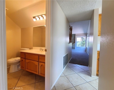 11768 Avalon - Photo Thumbnail 6