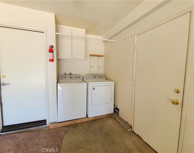 11768 Avalon - Photo Thumbnail 20
