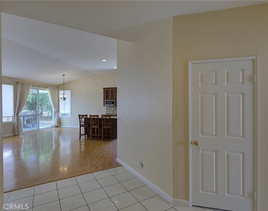 27166 Lasso Way - Photo Thumbnail 9