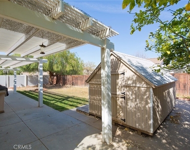 27166 Lasso Way - Photo Thumbnail 5