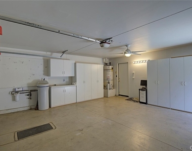 27166 Lasso Way - Photo Thumbnail 23