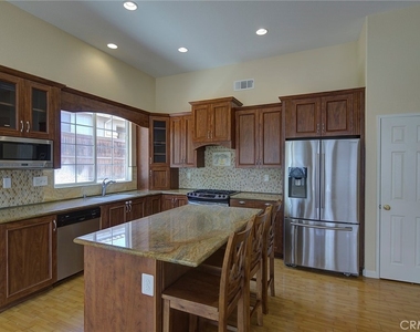 27166 Lasso Way - Photo Thumbnail 13
