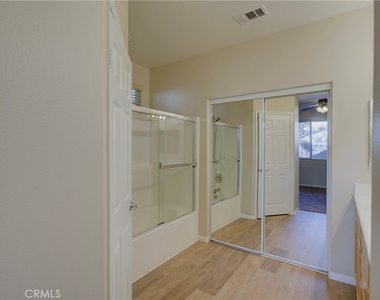 32018 Merano Street - Photo Thumbnail 14