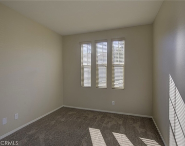 32018 Merano Street - Photo Thumbnail 17