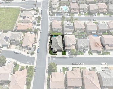32018 Merano Street - Photo Thumbnail 5