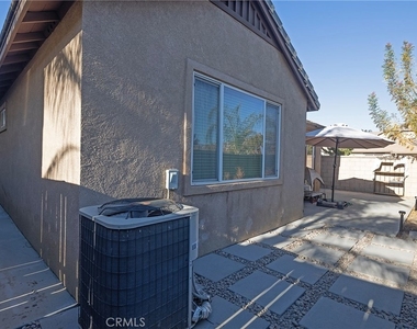 32018 Merano Street - Photo Thumbnail 4