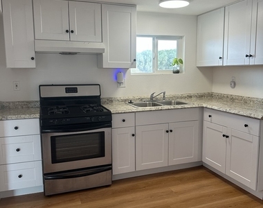 34929 Cedar Road - Photo Thumbnail 6
