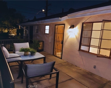 843 W Walnut - Photo Thumbnail 11
