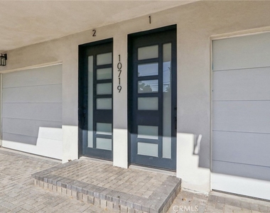 10719 Addison Street - Photo Thumbnail 41