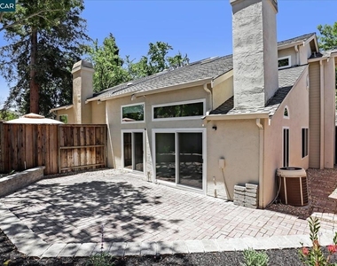 1539 Trimingham Dr - Photo Thumbnail 32