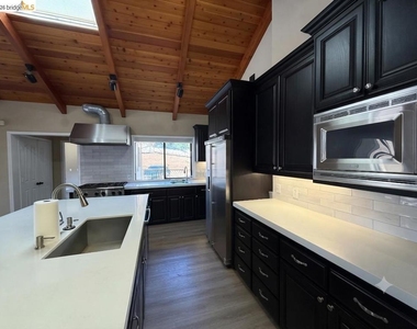 1000 Froyd Rd - Photo Thumbnail 56