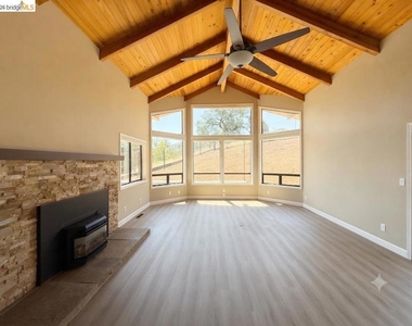 1000 Froyd Rd - Photo Thumbnail 47