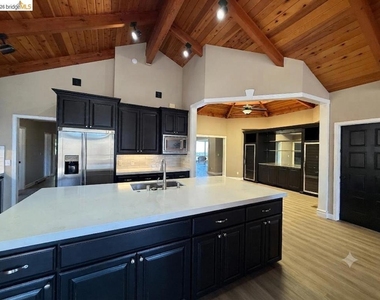 1000 Froyd Rd - Photo Thumbnail 57