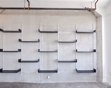 315 E 8th Street - Photo Thumbnail 11