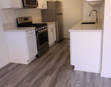 5263 Corteen Place - Photo Thumbnail 8